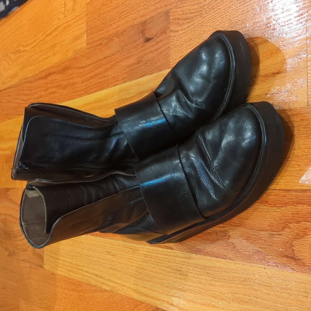 Cocolico Black Leather Ankle Boots